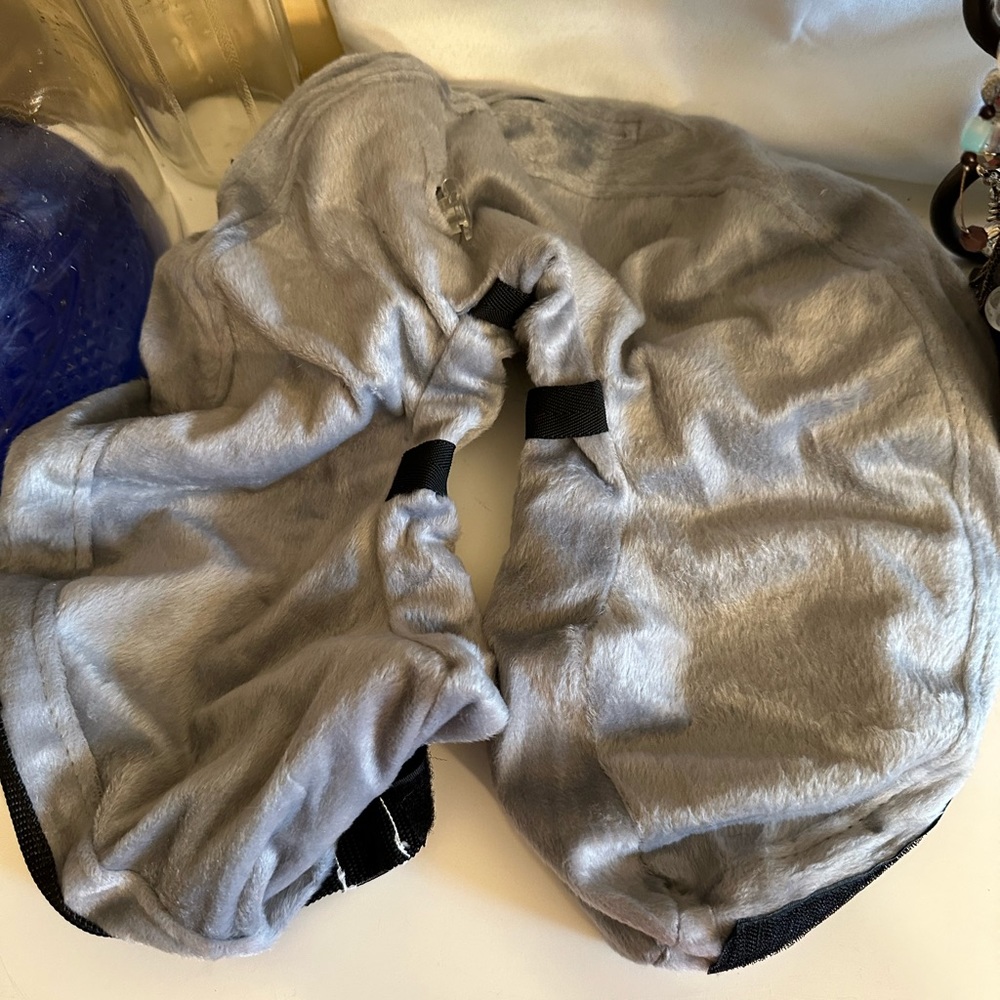 Dog blow up collar in a large size